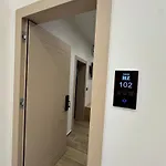 Zogaj شقة *