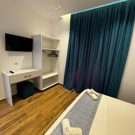 Zogaj Apartment *