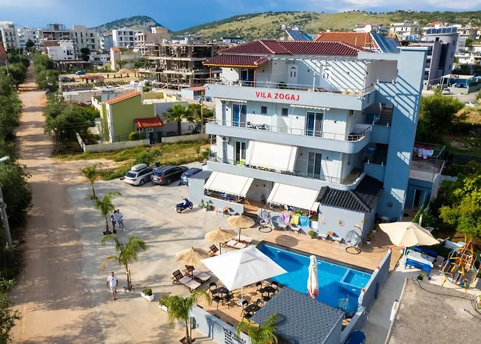 Zogaj Apartman *